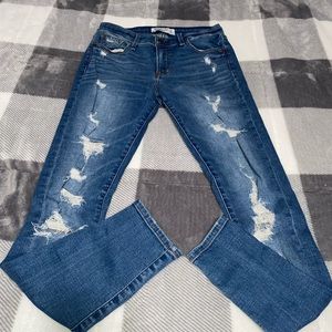 SOLD NWOT Abercrombie & Fitch Skinny Jeans 4